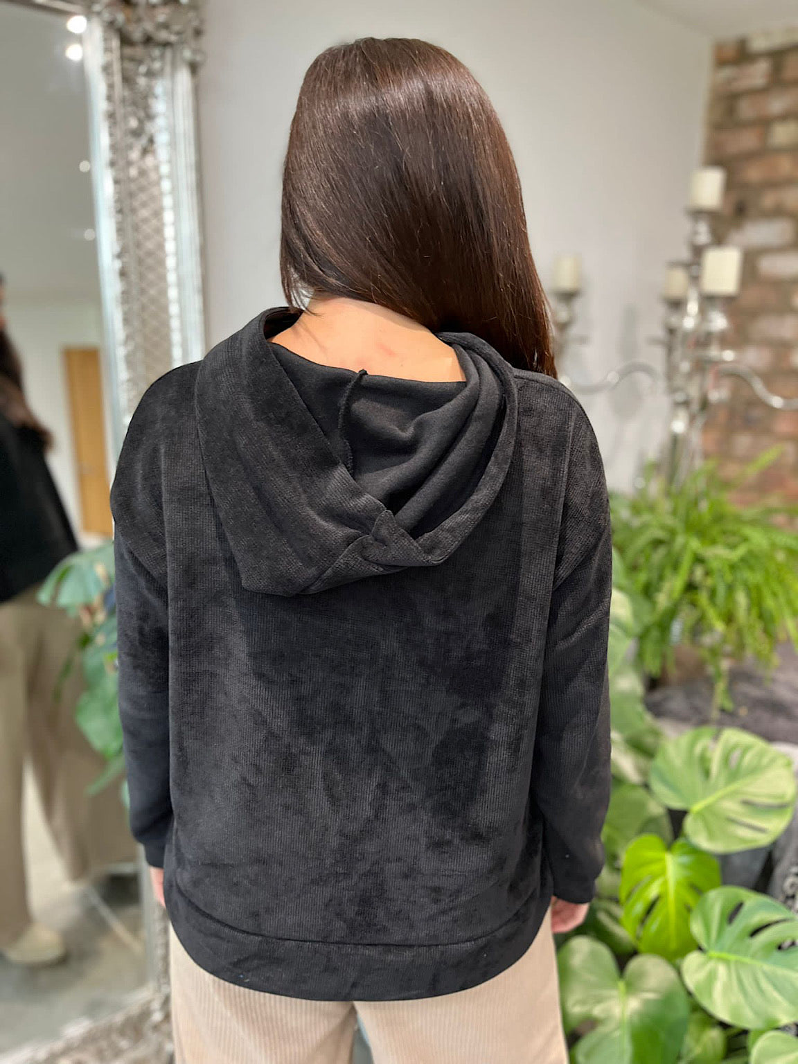 Black Chenille Hoodie Donna