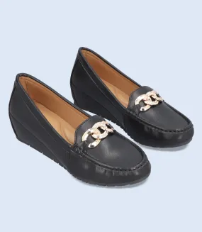 BW8301-BLACK-Women Comfort Moccasins