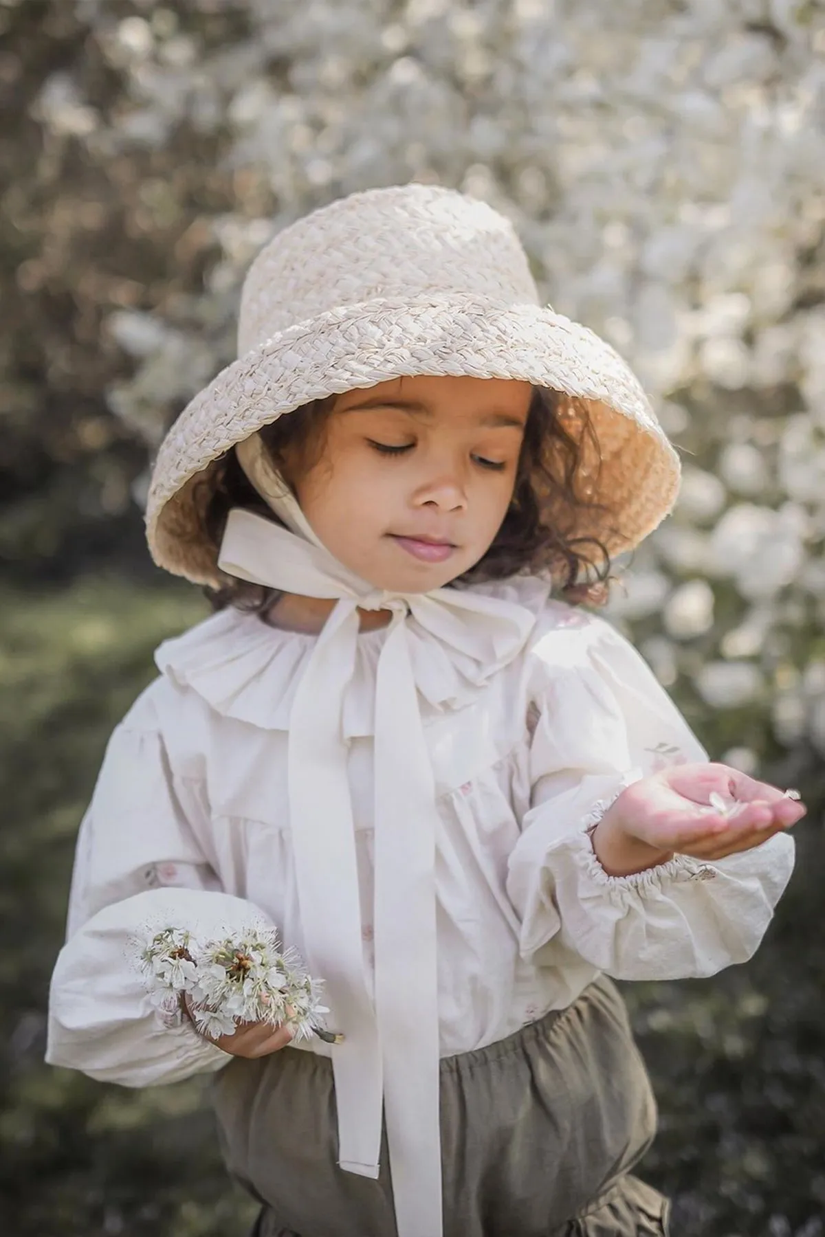 Childrens Raffia Tie Hat