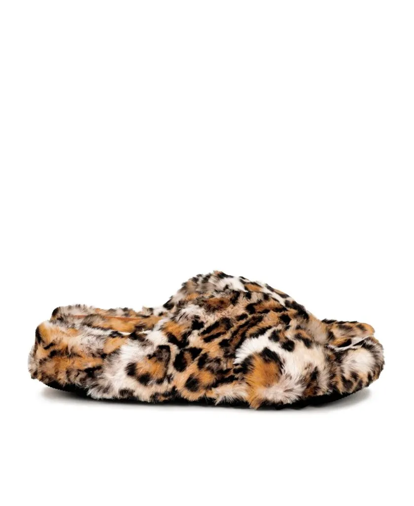 Leopard print sneakers Macarena Lara 6